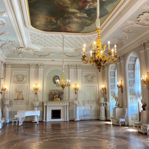 Индивидуальная экскурсия в Гатчине для детей и взрослых