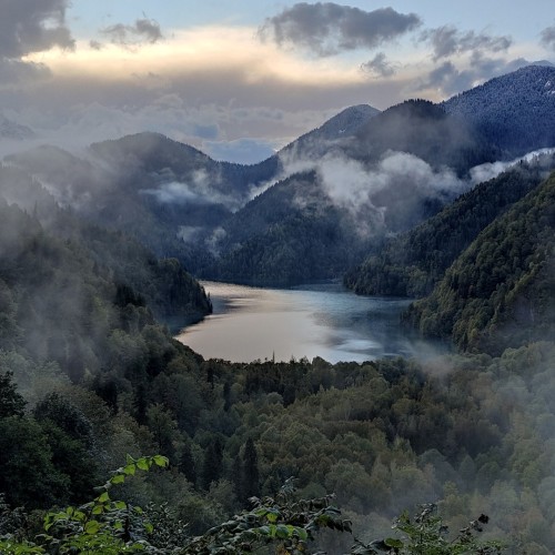 От сочинских водопадов до абхазских склонов: индивидуальный выезд