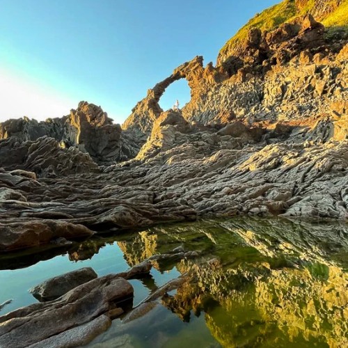 Остров чудес: путешествие по достопримечательностям Итурупа и окрестностей в мини-группе