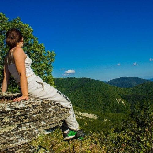 Запах разнотравья и никого вокруг: поход с рюкзаками по долине реки Пшада (всё включено)