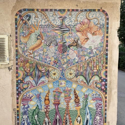 Стрит-арт и дворы Петербурга: авторская прогулка в группе