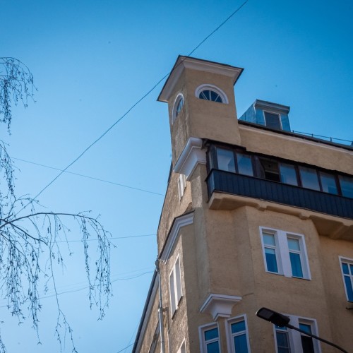 Фотопрогулка в Москве «Архитектурные цитаты на Патриарших»