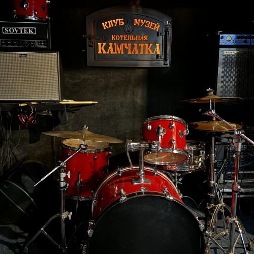 Креативная Петроградская на «мини купере»