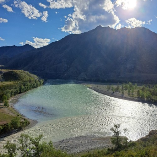 К ледникам и озёрам: треккинг-тур по Алтаю в мини-группе