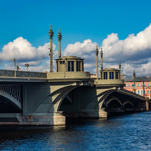 Мир Александра Пушкина: прогулка по центру Петербурга