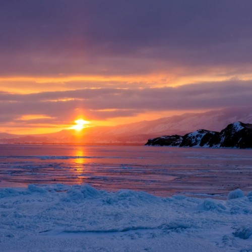 На застывший Байкал в мини-группе: Ольхон с севера на юг и Тажеранские степи