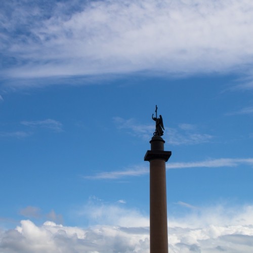 Фейк или Факт: невероятные истории от Дворцовой до Казанской