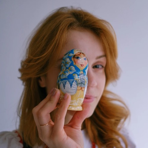 Мастер-класс по росписи матрёшки в Пскове