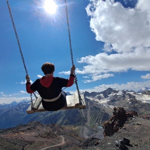 Кавказ 3 в 1: Эльбрус, Архыз, Домбай. Лёгкие треккинги, горы, нарзаны и знаковые места