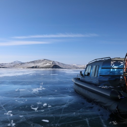 Тур «всё включено» по зимнему Байкалу: Горячинск, Ольхон, Чивыркуйский залив и волшебный лёд