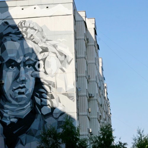 Тольятти: от советских дворцов до неоготического замка