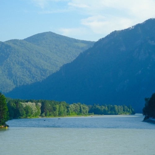 Алтайские активности: треккинг и хайкинг по долине Чулышман