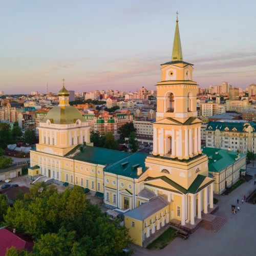 Пермь, город на Каме: металлургический лад, купеческий дух и современный арт