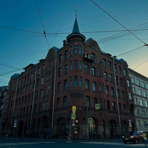 Хоррор-путешествие по самому загадочному району Питера