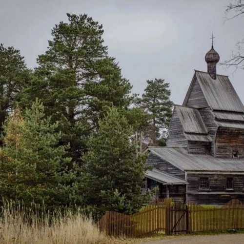 Из Петербурга по Деревянному кольцу Присвирья