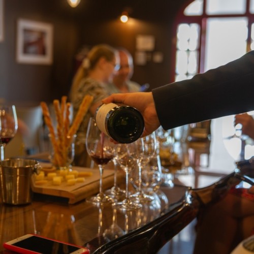 Курорты и не только: 2 моря, винодельни, казачьи и черкесские традиции