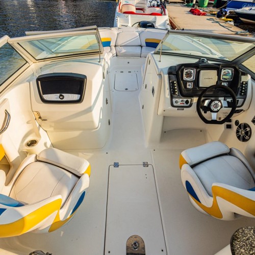 На морском катере — по просторам Невы и Финского залива