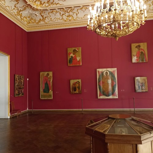 За русским искусством — в Русский музей!