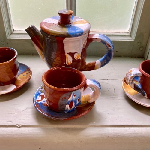 Старинные усадьбы, уютные города и природа: тур по живописным уголкам Новгородской области