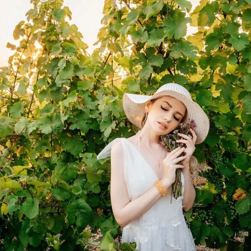 Выходные вдвоём в Абрау-Дюрсо с отдыхом в бане, конной прогулкой и лёгкими экскурсиями