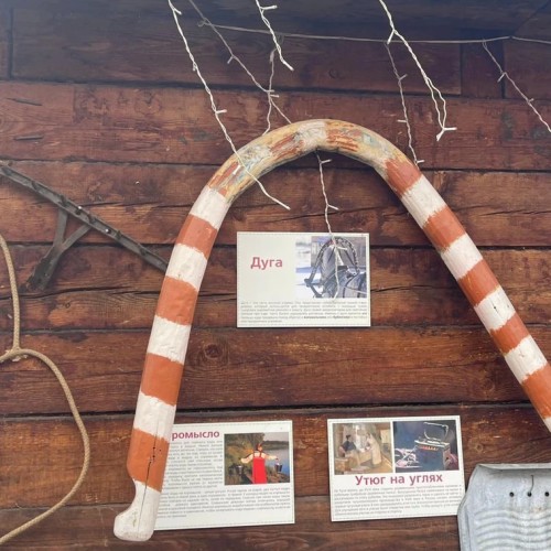 Агроэкскурсия на ферму и мастер-класс с перьями павлина