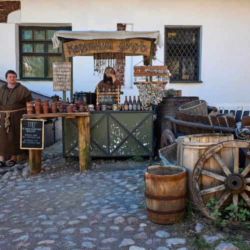 Яркий день в Выборге: замок, водная прогулка и дегустации
