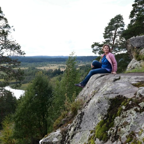 Аромат леса и сила воды: перезагрузка в Карелии с проживанием в глэмпинге