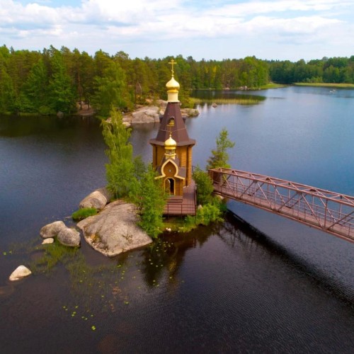 Деревянное кольцо Карелии и храмы без гвоздей — из Санкт-Петербурга