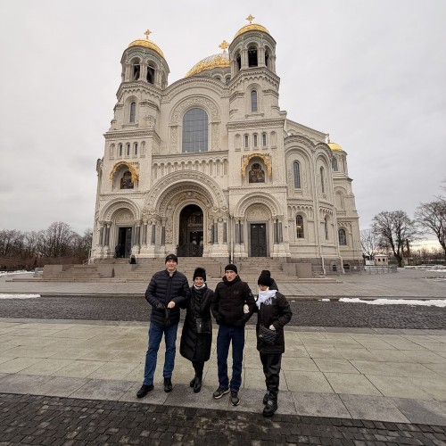 «Лахта-центр» и Кронштадт — из Петербурга
