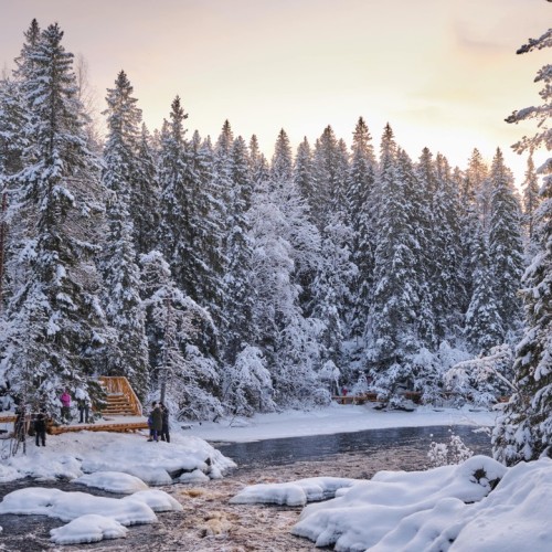 Выходные в Карелии: мини-вояж на поезде из Москвы с посещением Сортавалы и «Рускеалы»