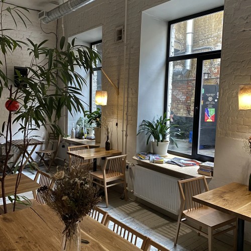 Не спит(ь)ся в Питере: квест по барам (18+)