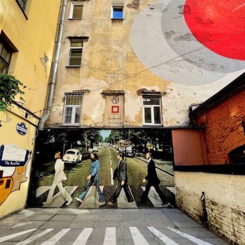 Креативный Петербург на «Мини Купере»