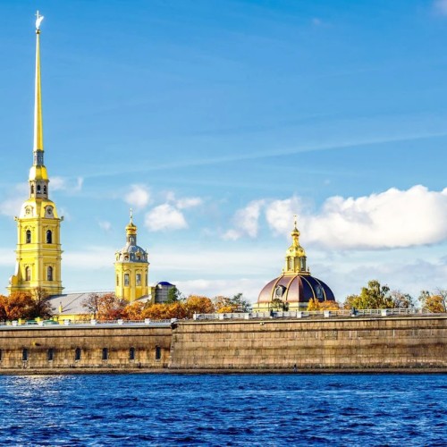 На автобусе — по Петербургу, пешком — по Петропавловской крепости (осмотр снаружи)