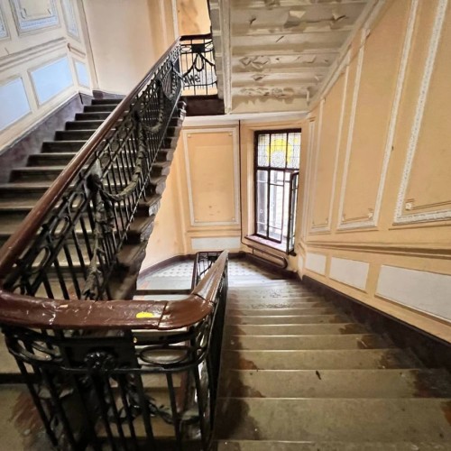 Центр наизнанку: всё и сразу в Петербурге!