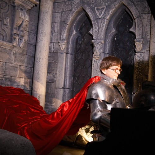 По инсталляции «Авторский стиль» в Петербурге — в мир учёных и творцов