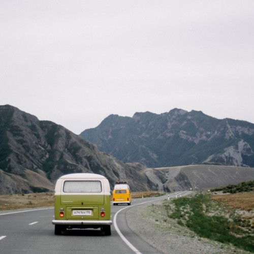 Топовые и необычные места Алтая в мини-группе: Чуйский тракт, озеро Джангыскёль и лёгкий треккинг