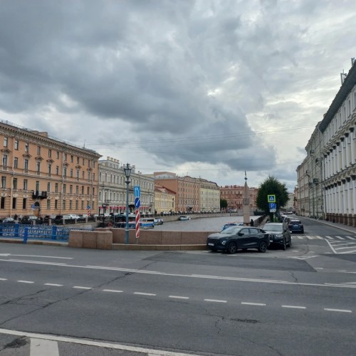 Архитектура и легенды Исаакиевской площади