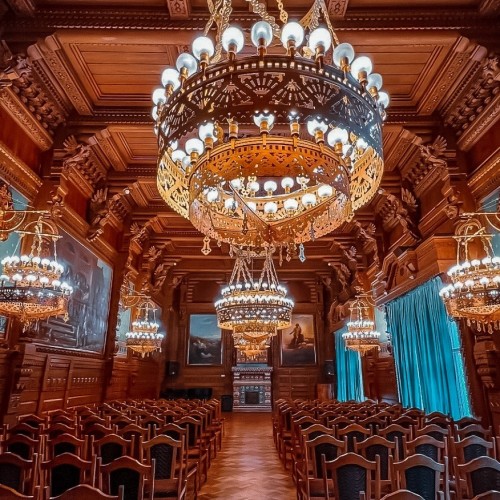 Групповая экскурсия по дворцу Великого князя Владимира Александровича