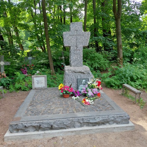 Святыни и чудеса Смоленского кладбища