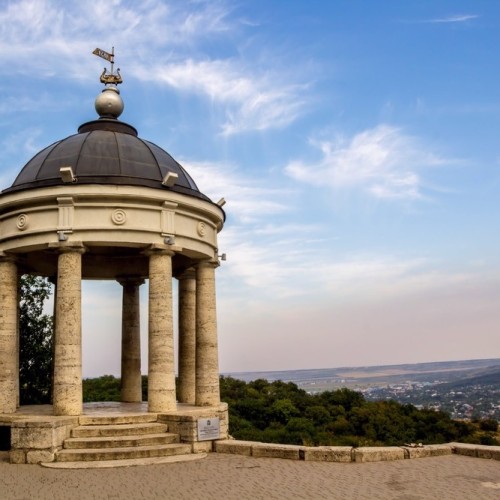 Северный Кавказ: главное на Домбае, в Карачаево-Черкесии и Кабардино-Балкарии