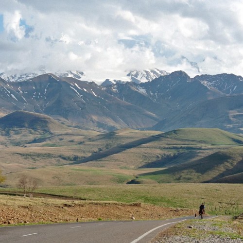 Кавказ для вас индивидуально: горный Кисловодск, легендарный Домбай и Верхняя Балкария