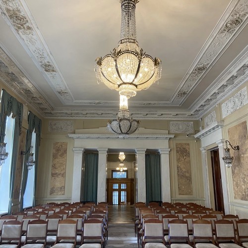 Два дома в одном: экскурсия по особнякам Матильды Кшесинской и Василия Бранта