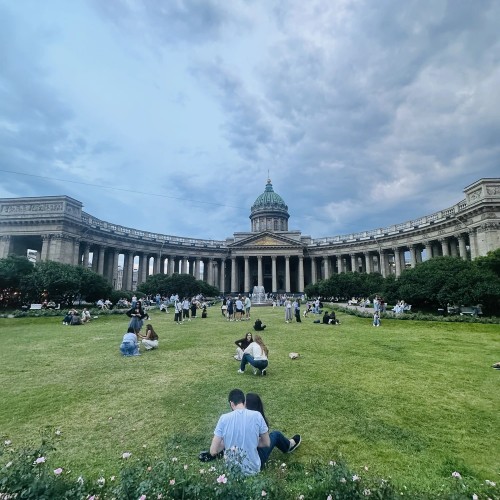 Путешествие по достопримечательностям Петербурга