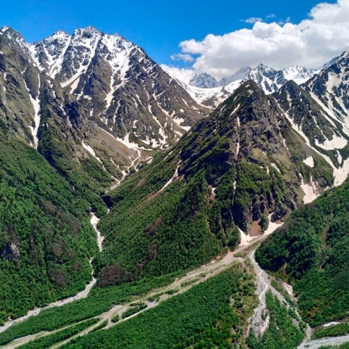 Семейный треккинг в Дигории с размещением в гостинице