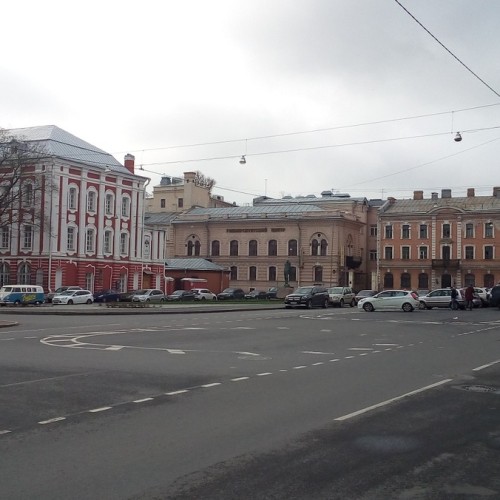 Обзорная экскурсия по Петербургу. Ансамбль Биржевой площади