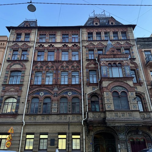 Весь русский стиль в Петербурге