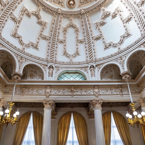 Музей Фаберже: путешествие в мир блеска и роскоши