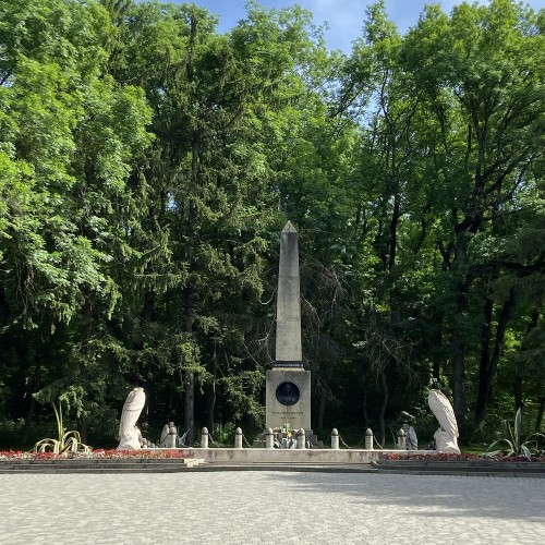 Из Кисловодска — по Пятигорску, Ессентукам и Железноводску