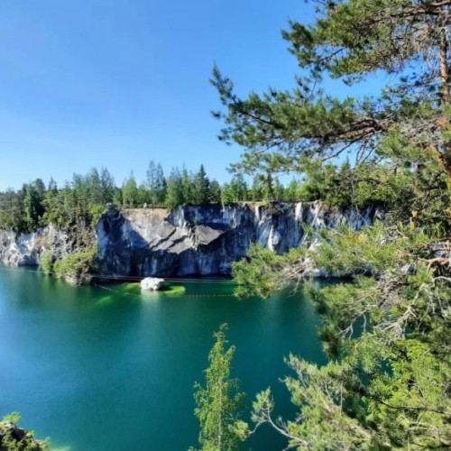 Популярная Карелия: топовые места и отдых в глэмпинге на берегу Ладоги