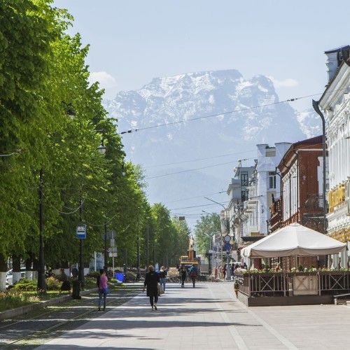 Неделя в окружении гор: башни Ингушетии, тёплая атмосфера Грузии и уют Владикавказа